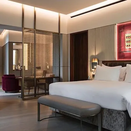 Fendi Private Hotel 5*