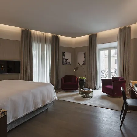 Fendi Private - Small Luxury Of The World Отель Рим